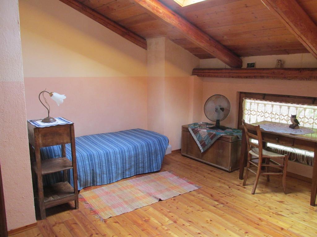 Agriturismo Arcobaleno Ξενοδοχείο Aramengo Δωμάτιο φωτογραφία